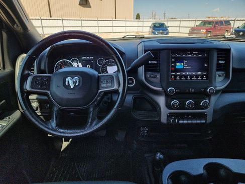 Used 2021 RAM 5500 Tradesman w/ Chrome Appearance Group image 11