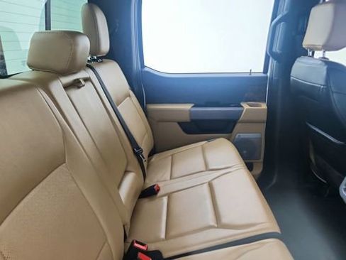 Used 2023 Ford F350 Lariat w/ Tow Technology Package image 26