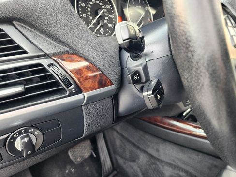 Used 2012 BMW X5 xDrive35d image 16