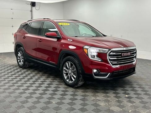 Used 2022 GMC Terrain SLT image 1