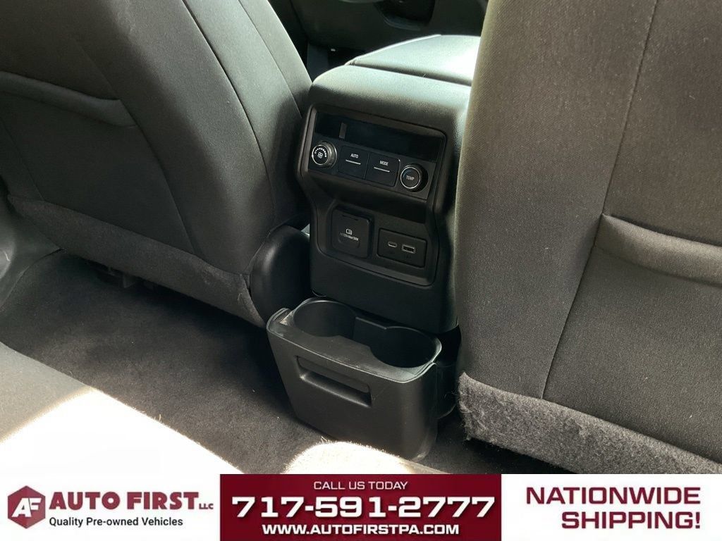 Used 2021 GMC Acadia SLE w/ Driver Convenience Package AWD/4WD image 15