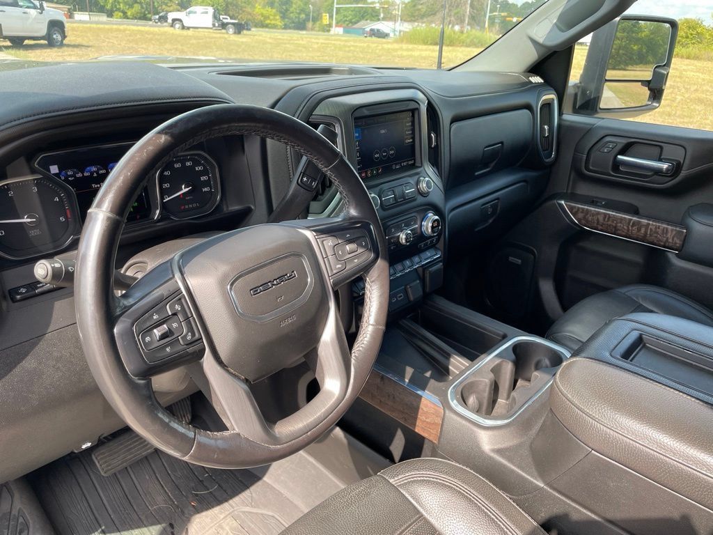 Used 2020 GMC Sierra 2500 Denali w/ Denali Ultimate Package AWD/4WD image 29