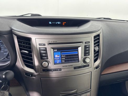 Used 2014 Subaru Outback 2.5i Limited w/ Moonroof Package image 17