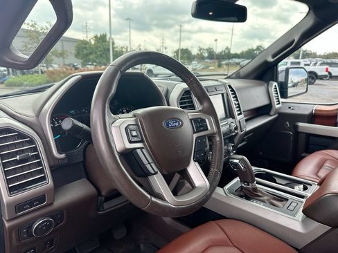 Used 2019 Ford F150 King Ranch w/ Equipment Group 601A Luxury AWD/4WD image 10