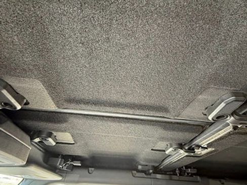 Used 2023 Ford Bronco Badlands image 44