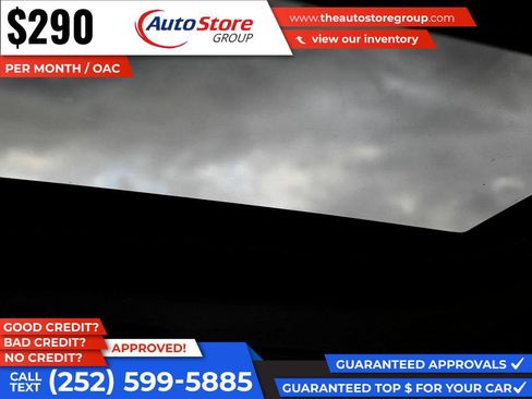 Used 2018 Ford Fusion SE w/ Fusion SE Technology Package image 11