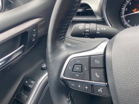 Used 2021 Toyota Highlander Platinum image 15