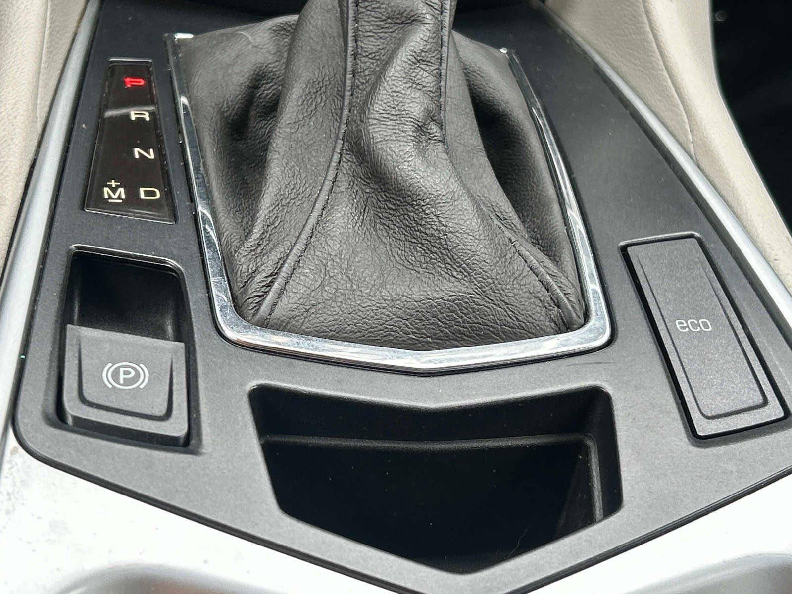 Used 2014 Cadillac SRX FWD image 28