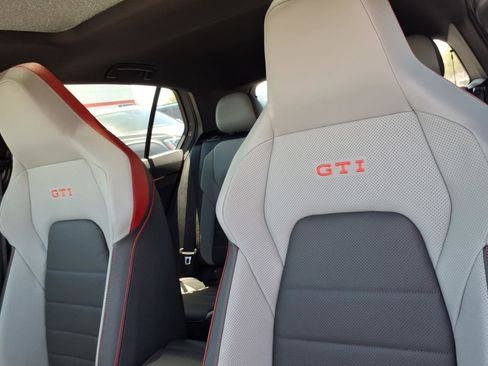 New 2026 Volkswagen GTI SE FWD image 13