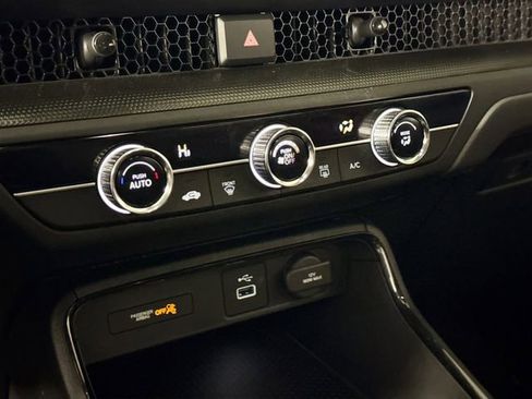 Certified 2025 Honda CR-V LX image 33