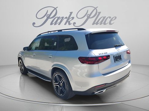 Certified 2026 Mercedes-Benz GLS 450 4MATIC image 3