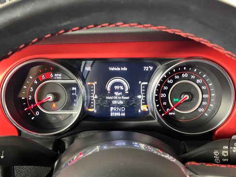 Used 2021 Jeep Wrangler Unlimited Rubicon w/ Safety Group AWD/4WD image 16