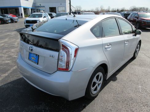 Used 2015 Toyota Prius Two image 5