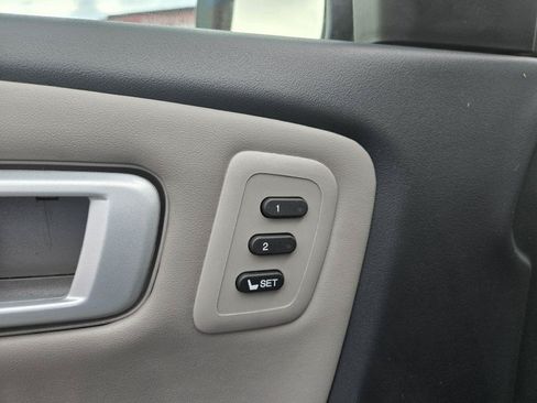 Used 2014 Honda Pilot Touring image 11