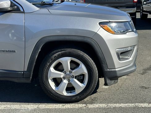 Used 2020 Jeep Compass Latitude image 38