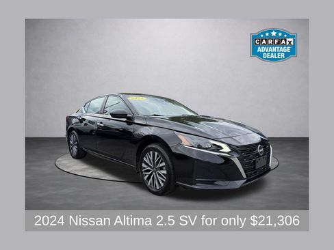Used 2024 Nissan Altima 2.5 SV AWD/4WD image 1