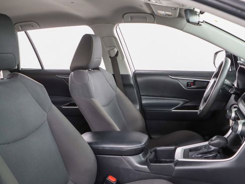 Used 2024 Toyota RAV4 LE image 26