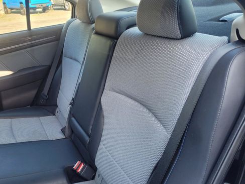 Used 2017 Subaru Legacy 2.5i Sport AWD/4WD image 33