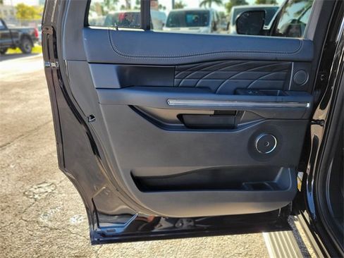 Certified 2024 Ford Expedition Max Platinum image 14