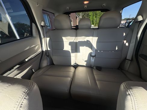 Used 2012 Ford Escape XLT image 11