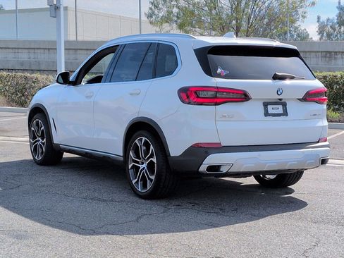 Used 2023 BMW X5 sDrive40i w/ Premium Package image 8