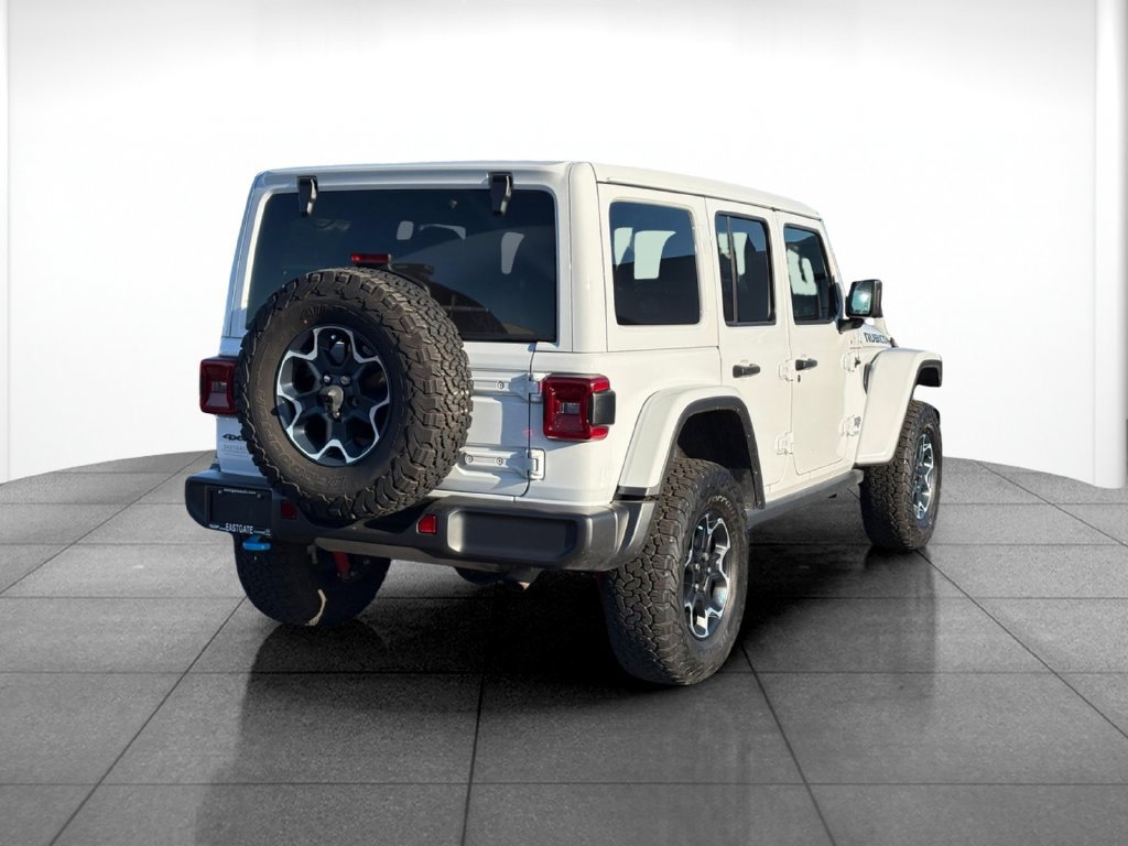 Used 2022 Jeep Wrangler Unlimited Rubicon 4xe w/ Cold Weather Group AWD/4WD image 7