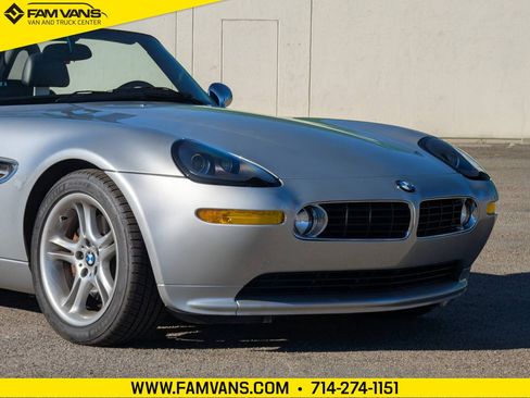 Used 2003 BMW Z8 image 2