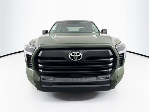 Used 2022 Toyota Tundra SR5 w/ SR5 Premium Package image 3