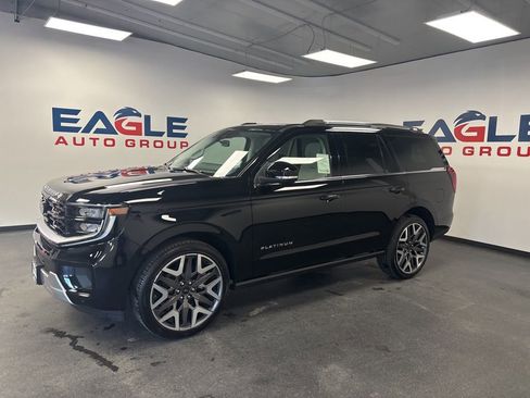 New 2026 Ford Expedition Platinum image 6