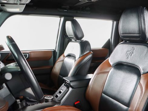 Used 2023 Ford Bronco Outer Banks image 25