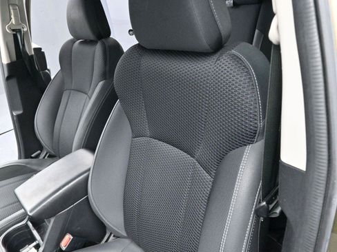 Used 2022 Subaru Forester Premium image 16