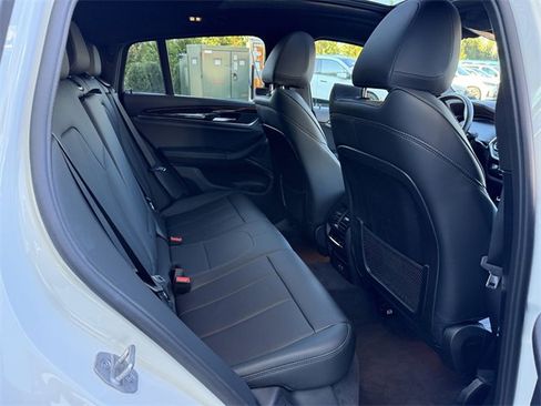 Certified 2023 BMW X4 xDrive30i w/ Convenience Package image 32