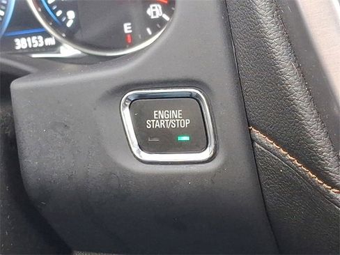 Used 2022 GMC Acadia AT4 w/ Technology Package image 24