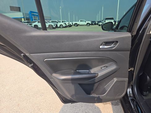 Used 2021 Nissan Altima 2.5 SR FWD image 14