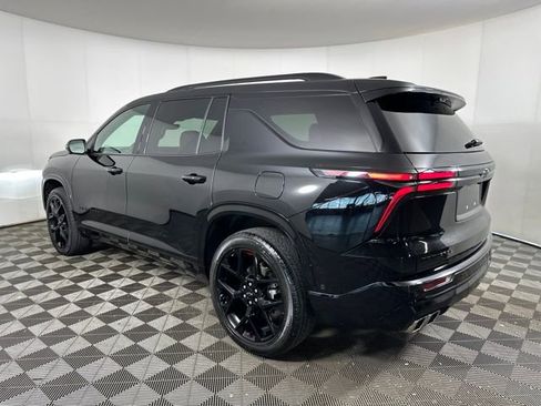 Used 2024 Chevrolet Traverse RS image 5