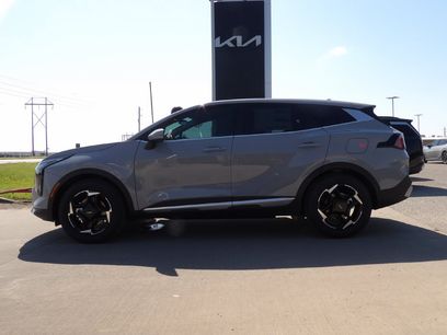 New 2026 Kia Sportage EX