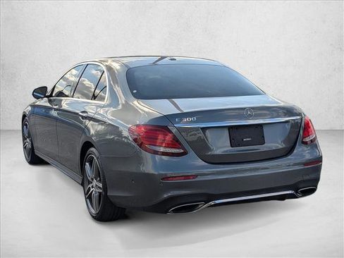 Used 2017 Mercedes-Benz E 300 image 7