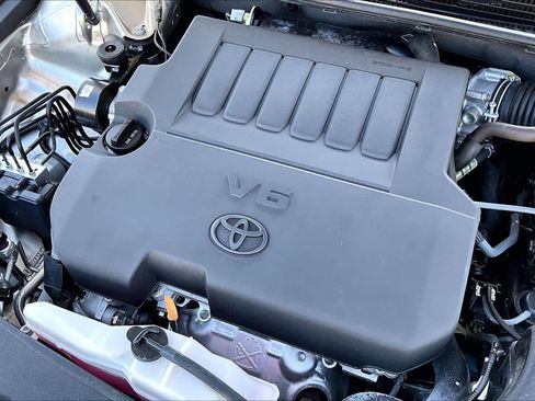 Used 2017 Toyota Avalon Limited image 31