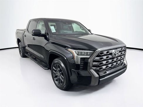 Used 2022 Toyota Tundra Platinum image 10