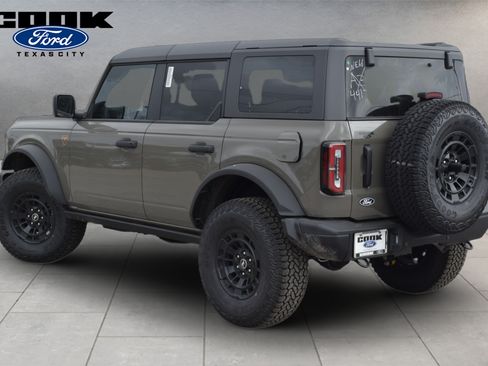New 2026 Ford Bronco Badlands AWD/4WD image 4