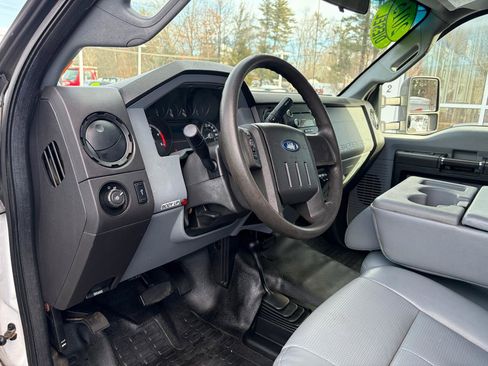 Used 2015 Ford F350 XL w/ Power Equipment Group image 25