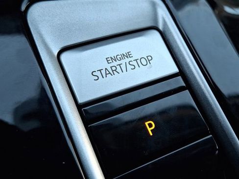 New 2026 Volkswagen Atlas Peak Edition image 14