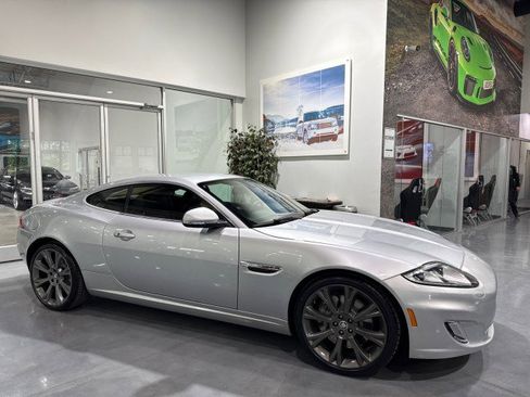 Used 2013 Jaguar XK Coupe RWD image 31