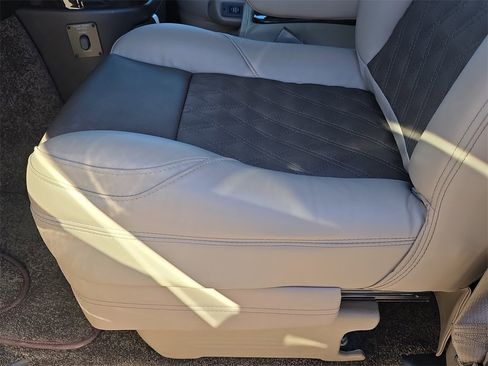 New 2025 GMC Savana 2500 Explorer Conversion Van w/ Driver Convenience Package image 27