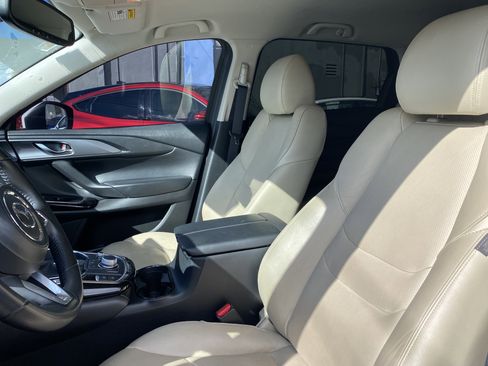 Used 2022 MAZDA CX-9 Touring image 19