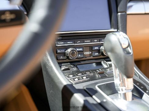 Used 2015 Porsche 911 Carrera S RWD image 43
