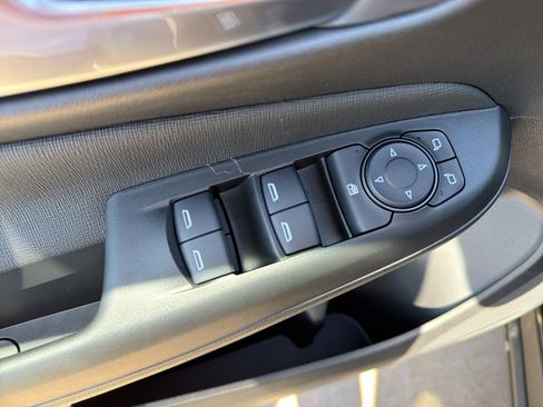 New 2026 Buick Envista Preferred FWD image 12