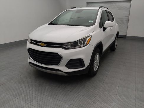 Used 2022 Chevrolet Trax LT w/ Driver Confidence Package AWD/4WD image 15