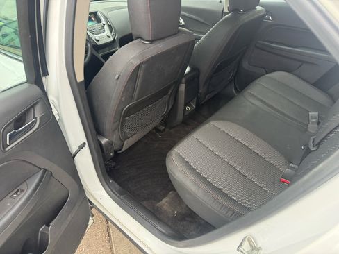 Used 2016 Chevrolet Equinox LS image 10