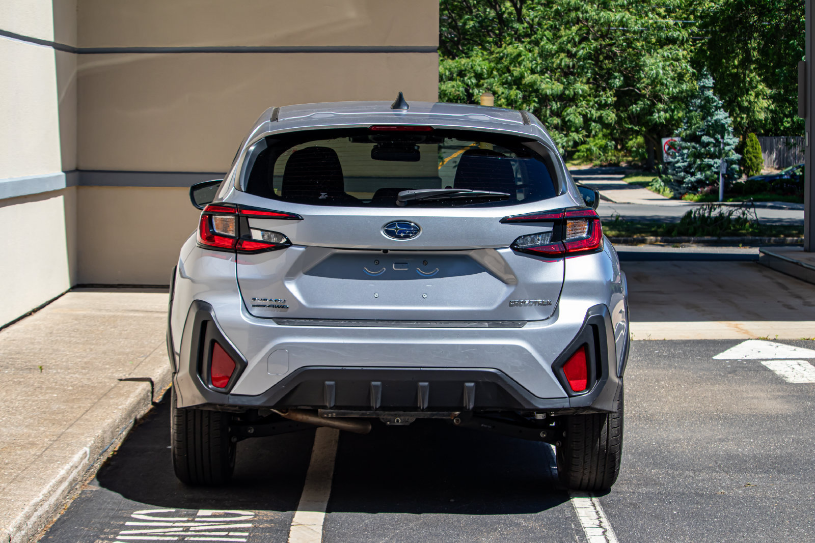 Used 2024 Subaru Crosstrek 2.0i AWD/4WD image 6
